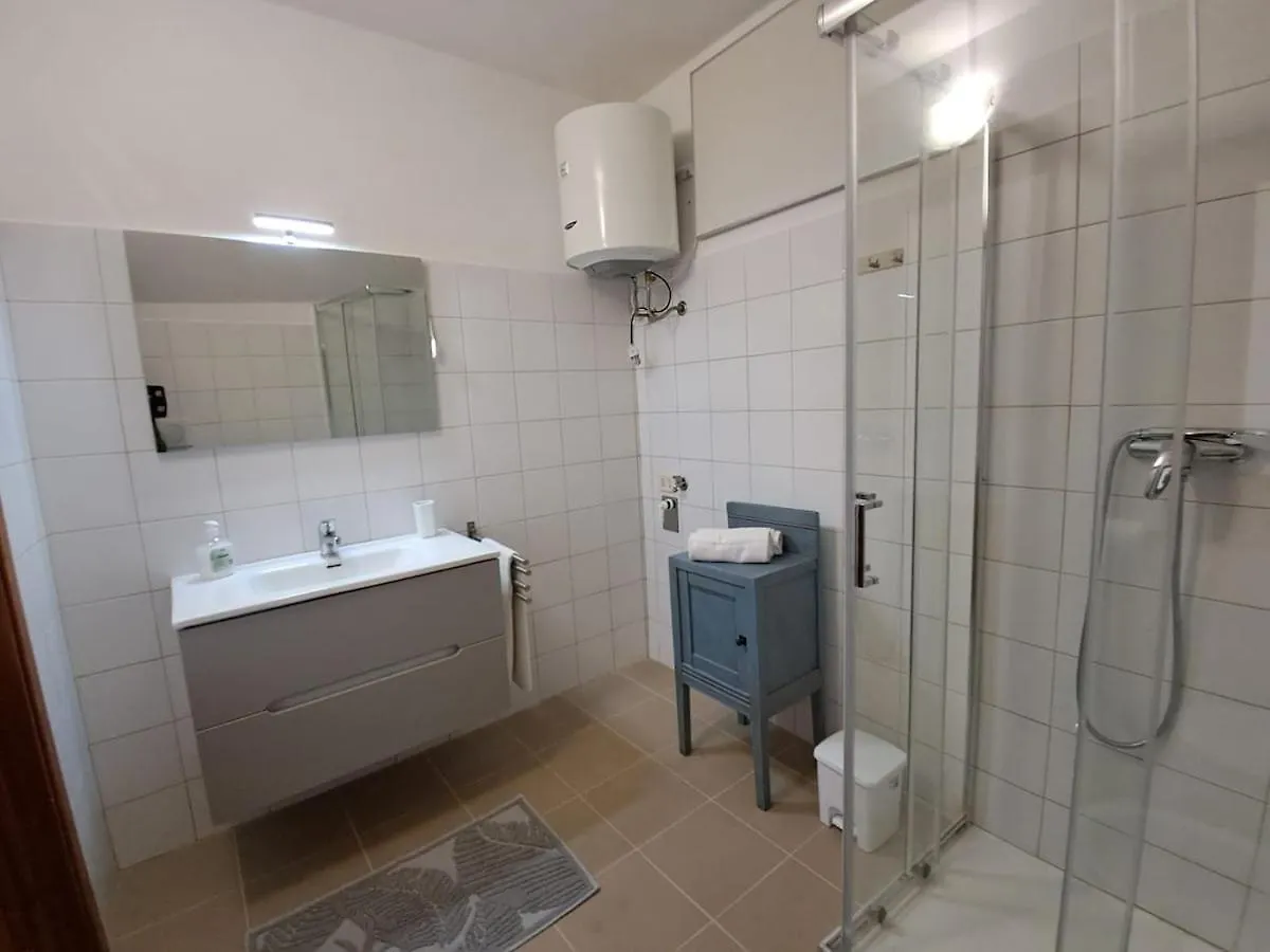 Apartamento La Corte Del Lago Sulzano Itália